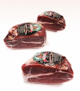 Sliced sweet cured raw ham from the front - 2.50 kg